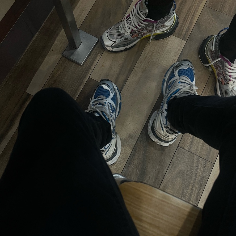 Balenciaga White and Blue Sneakers(Throw me a price) - Picture 6 of 6